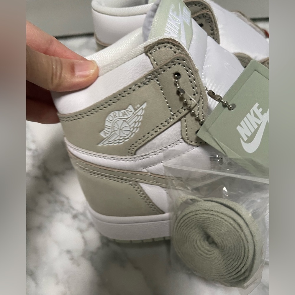 Air Jordan Seafoam kids size 4.5 or equivalent to Womens 6.5